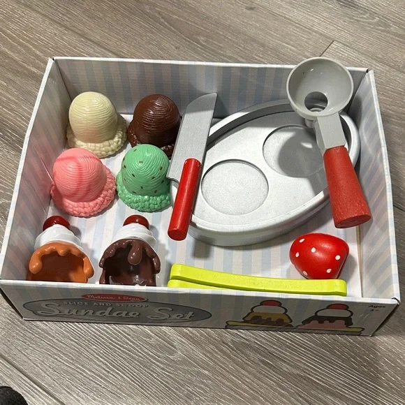 Melissa & Doug Ice Cream Sundae Set with Red and Silver Accents - Picture 1 of 4